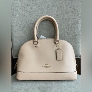 NWT！COACH SIERRA SATCHEL IN CROSSGRAIN LEATHER (COACH F57555)